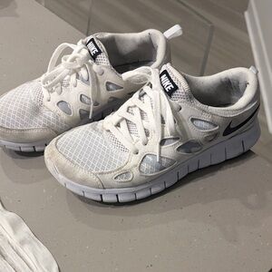 Nike White Mesh Running Shoes